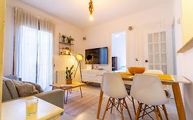 Cosy Apartment. 10Min Walk To The Beach & Train