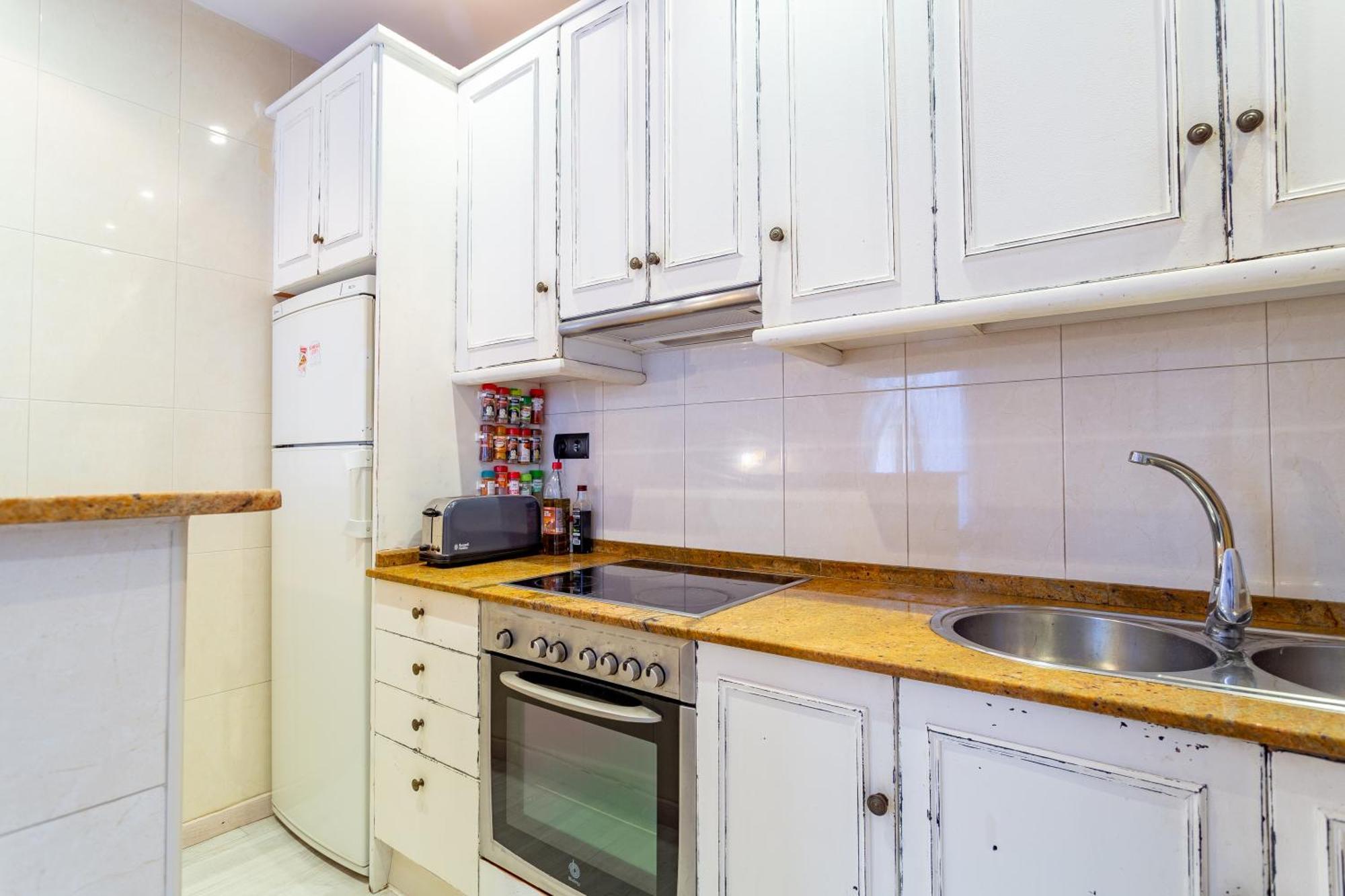Cosy Apartment. 10Min Walk To The Beach & Train Tarragone Extérieur photo